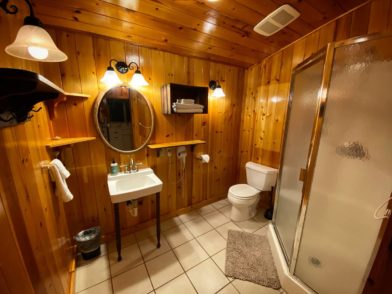 Bathroom-Ashford-Lodge